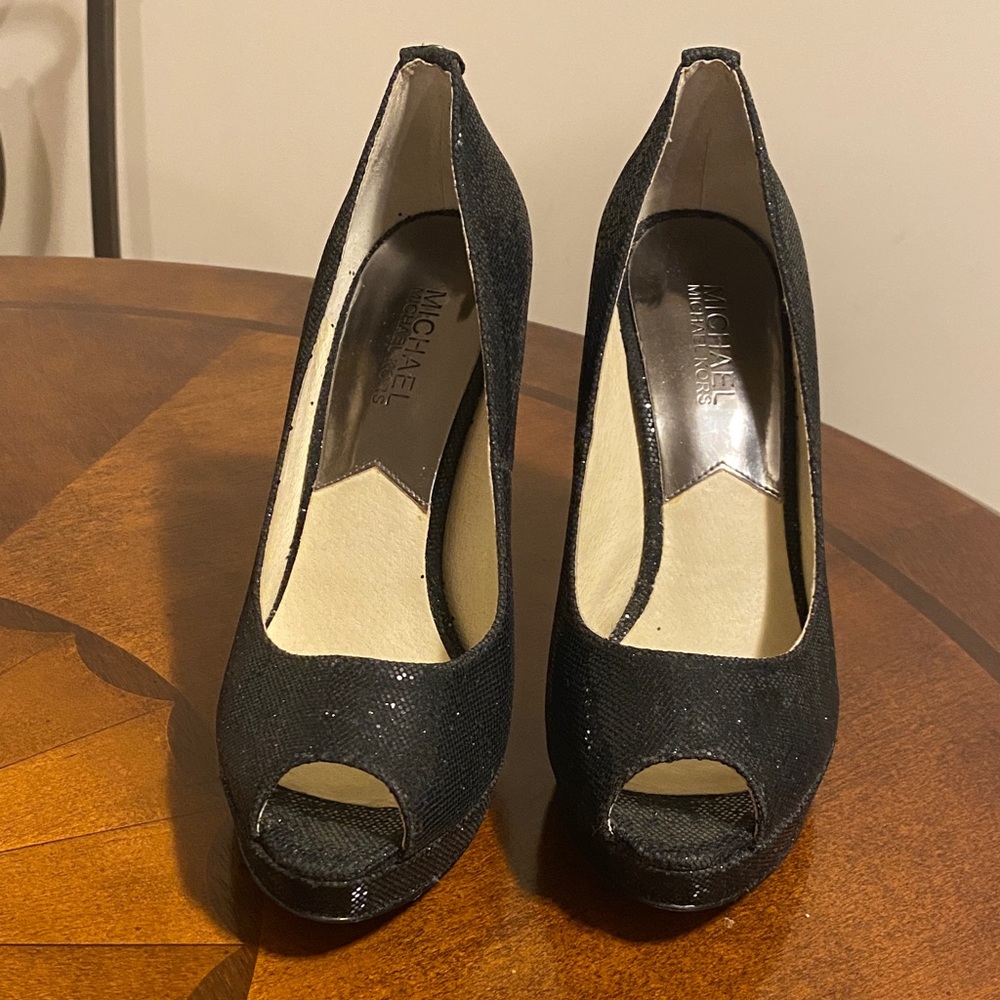 Michael Kors Elegant Black Peep Toe Heels